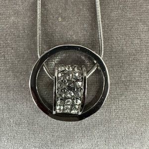 🌟 reduced! Silver plated heart and circle crystal pendant necklace